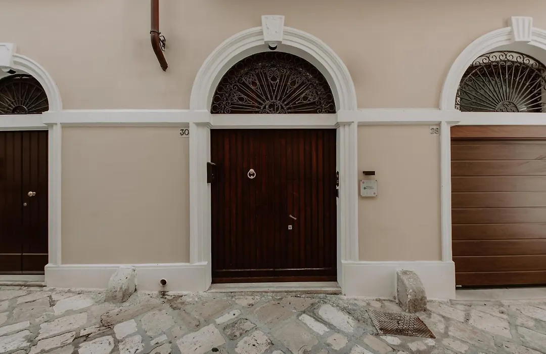 Palazzo Pinto B&B-1